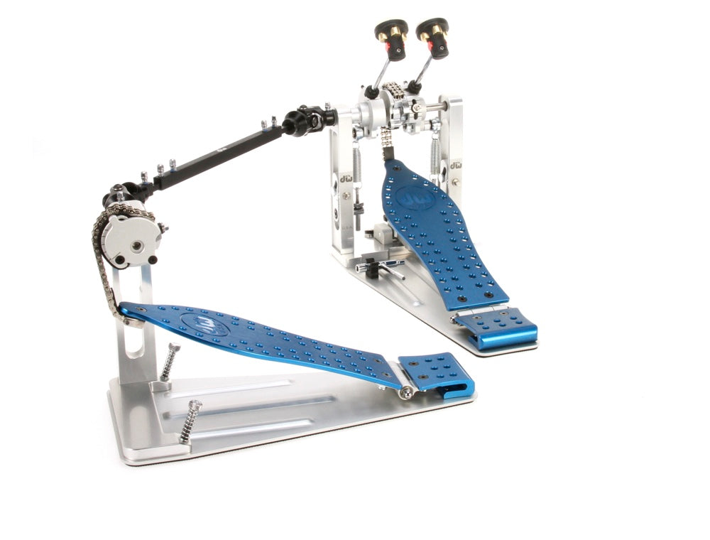 DW DWCPMCD2BL MCD Machined Chain Drive Double Bass Drum Pedal - Blue