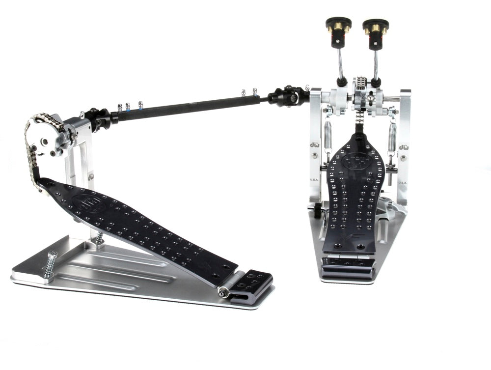 DW DWCPMCD2XF MCD Machined Chain Drive Double Bass Drum Pedal with Extended Footboard - Polished