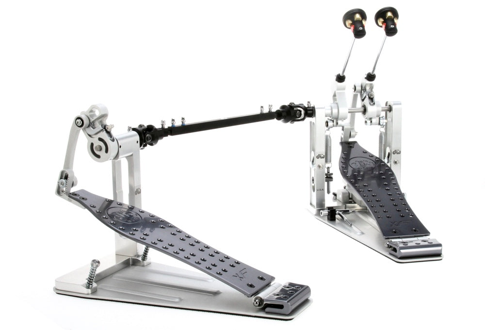 DW DWCPMDD2XF MDD Machined Direct Drive Double Bass Drum Pedal with Extended Footboard - Polished
