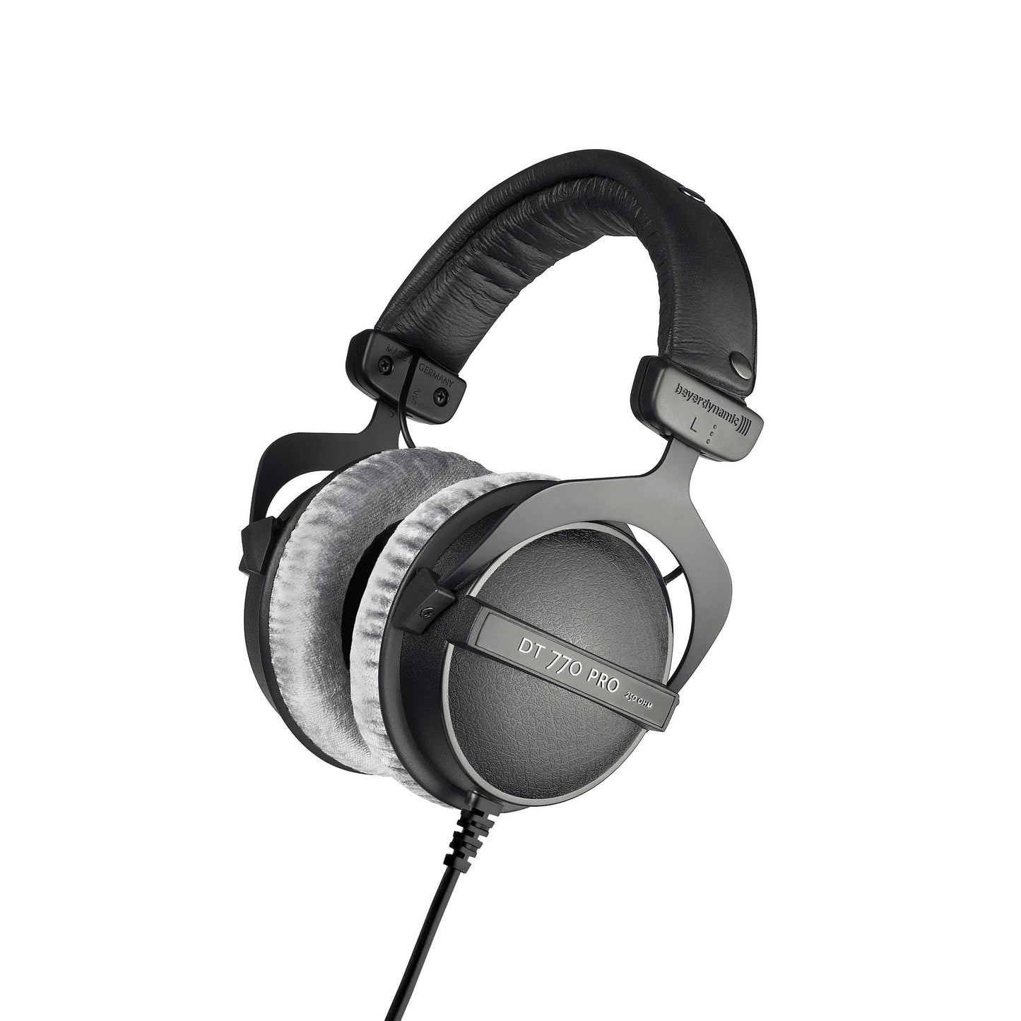 Beyerdynamic DT 770 PRO 250 Ohms Reference Headphones For Control And Monitoring Purpose – 250 ohms (Closed)