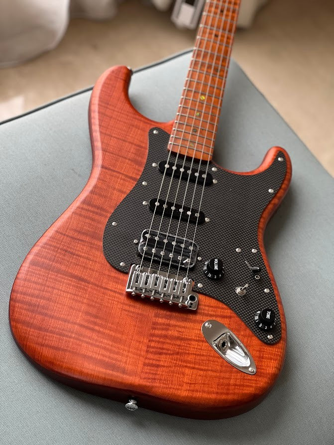 Soloking MS-1 FM Artisan Elite with Roasted Flame Neck - Caramel