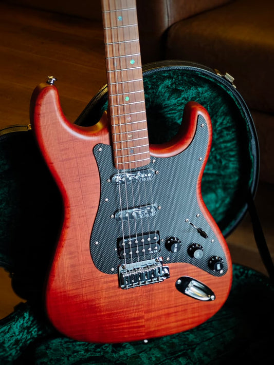 Soloking MS-1 FM Artisan Elite with Roasted Flame Neck - Caramel