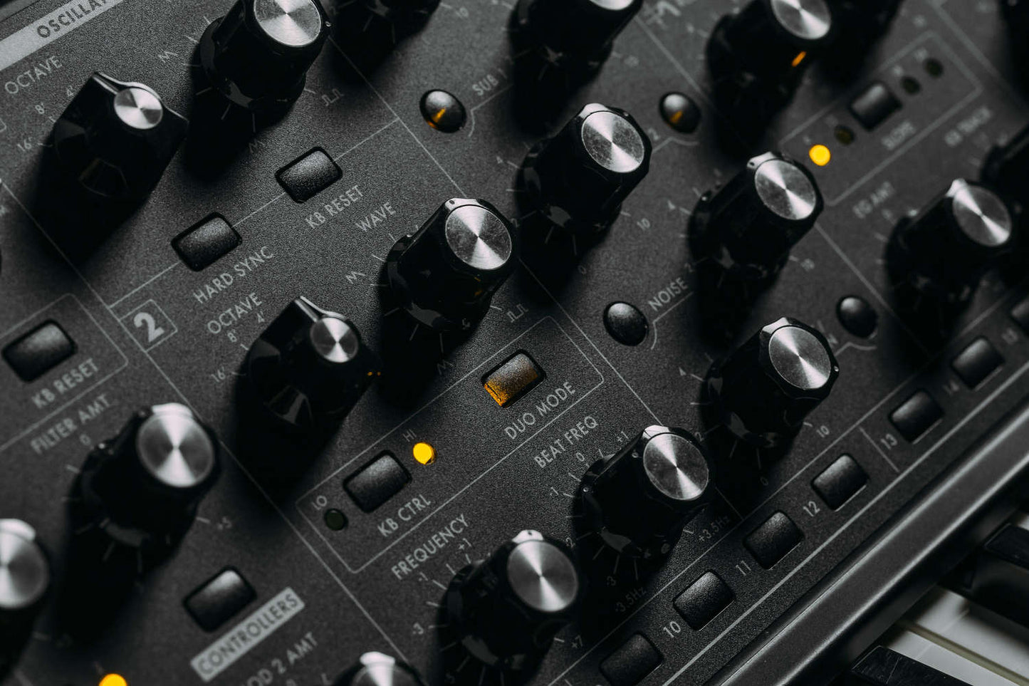 Moog Subsequent 37 37-key Paraphonic Analog Synthesizer