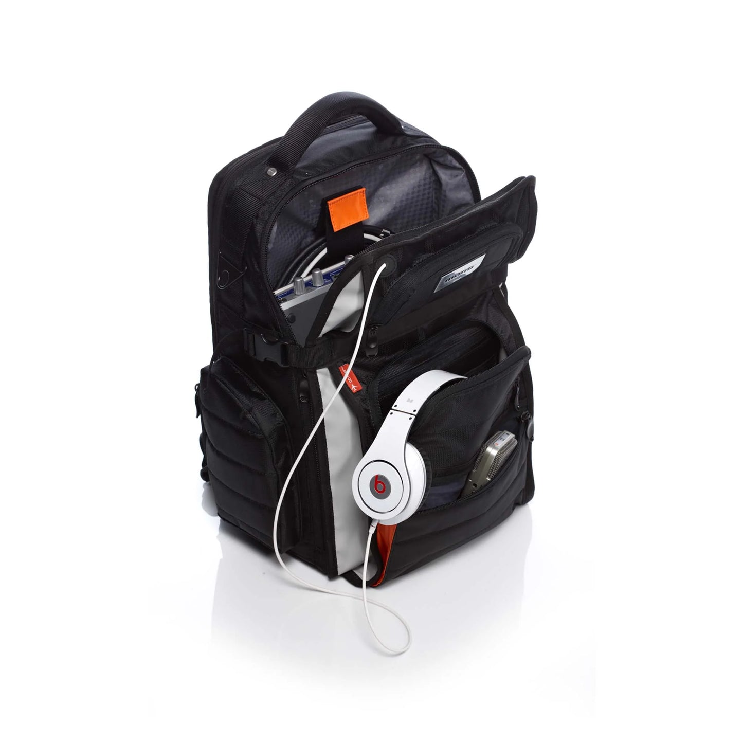 MONO EFX-FLY-BLK Classic FlyBy Backpack — Jet Black