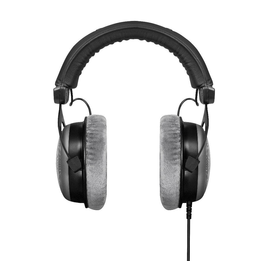 Beyerdynamic DT 880 PRO 250 Ohms Studio Headphones For Mixing And Mastering (Semi-Open)